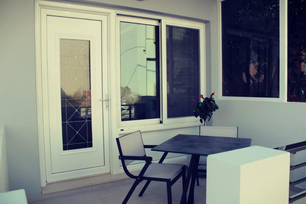 Luxury Apartments Near To The Beach 플라키아스 외부 사진